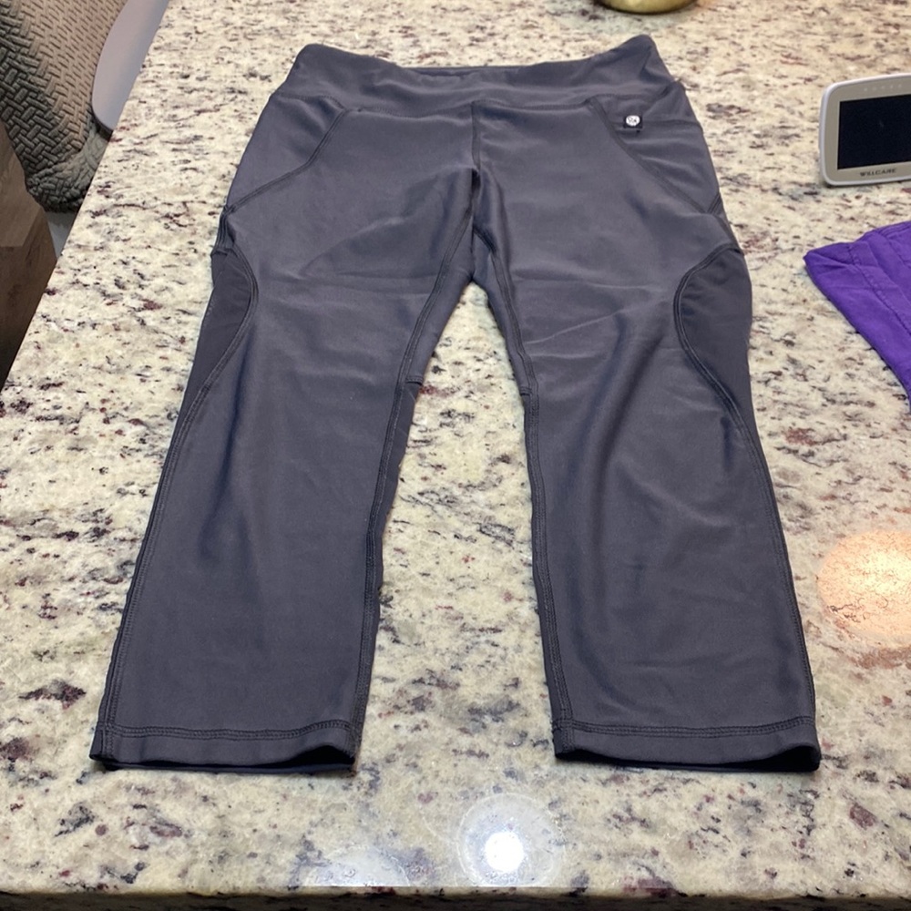Medium workout leggings